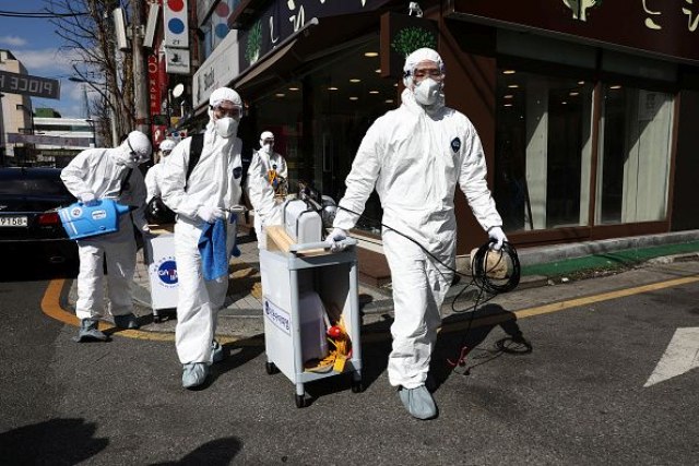 Direktor Klinike za vaskularnu hirurgiju KCS: Sve pandemije traju dve godine